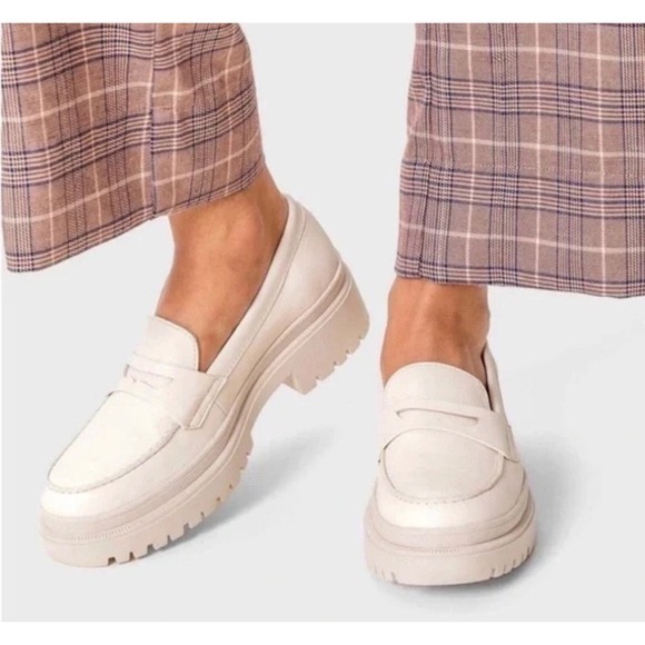 Patina Shoes - Portland Leather Patina Zoe Chunky Loafer in Bone White Chunky Lug Platform 38